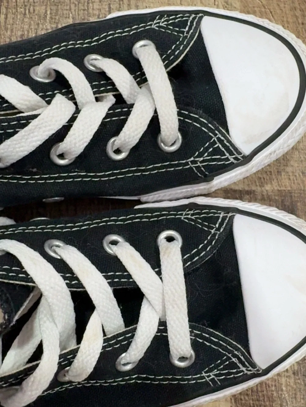 Converse Kids Low Top Sneakers in Black and White